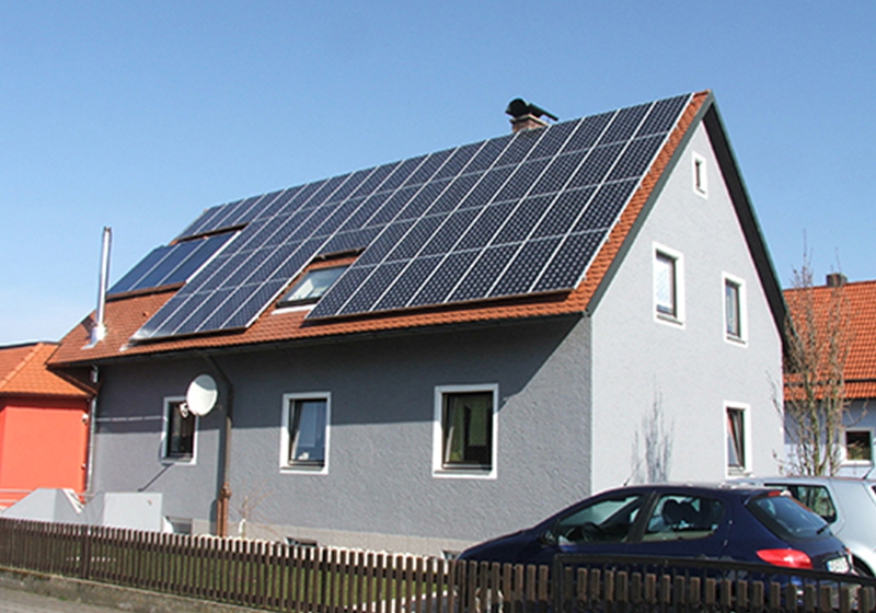 Photovoltaic roof